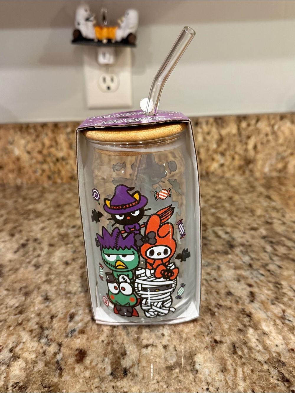 New Hello Kitty Sanrio Friends Halloween Spooky Glass Cup with Straw 16 oz